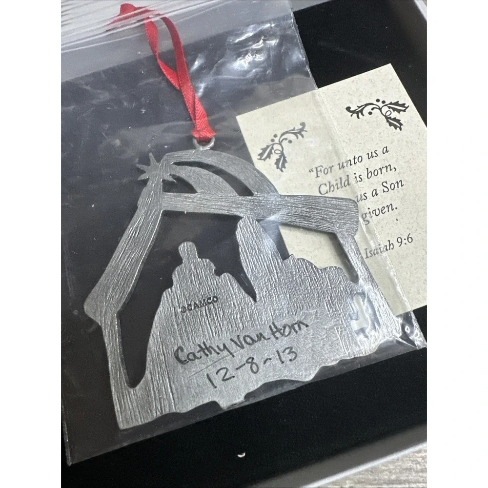 Nativity Ornament 